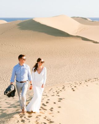 Pod ten wakacyjny vibe! Justyna i Mariusz i Ich boska sesja na Gran Canarii! Będzie tego więcej! 🏜☀️
#grancanariawedding #spainweddingphotographer #sesjaslubna #weddingdress #wydmymaspalomas #weddingphotoinspiration #plenerslubny #grancanaria #spainwedding #elopement #canarias #sesjazagraniczna #weddingdesign #stylishweddingdress #elopementphotography #elopementwedding #fineartweddingphotographer #maspalomasdunes #violapiekut #destinationweddingphotographer #couplesession #sesjazagranica #modernbride #plenerfotograficzny #fineartwedding #sesjaślubna @shoe4holic @kulunove